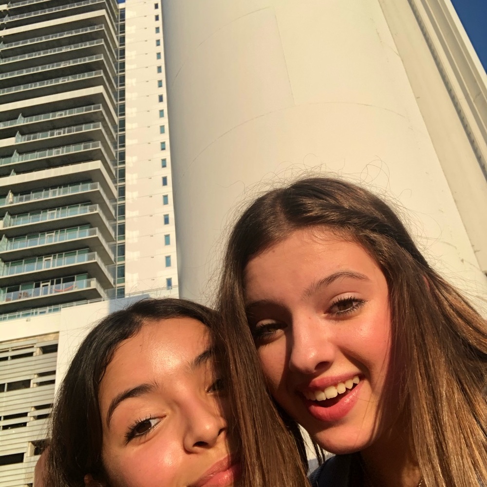 Meet your Posher, Abigail